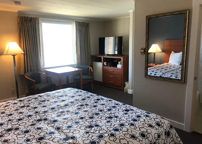 Edenbrook Motel
